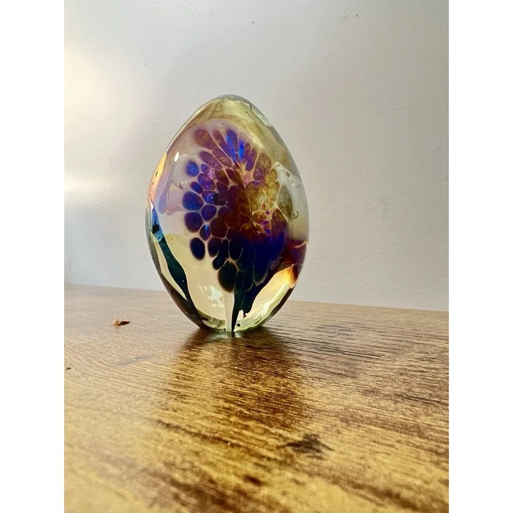 Vintage Metallic Multi Colored Swirl Egg Paperweight White Trumpet Flower
